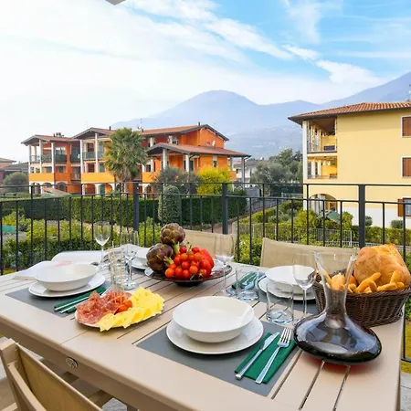 Gardagate-corte Fasanella 55 Lejlighedshotel